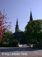 Tovačov, Zámek - gotická brána